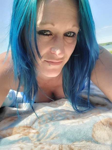 Foto di nudo di fuga di OnlyFans di Rainbow Queen