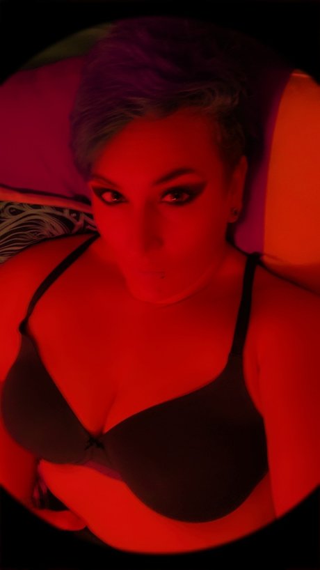 Foto di nudo di fuga di OnlyFans di    