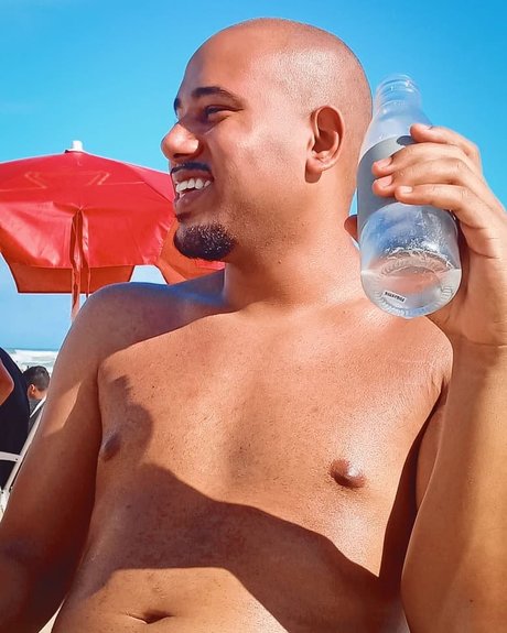 Foto di nudo di fuga di OnlyFans di Rafa Rodrigues