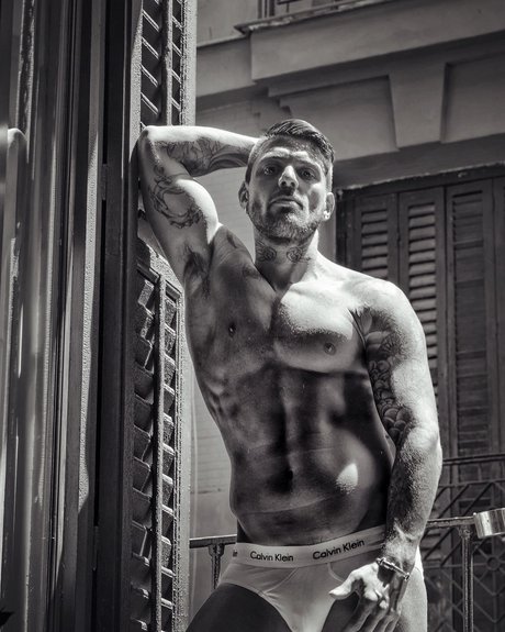 Foto di nudo di fuga di OnlyFans di Rafael Spain Xxl 