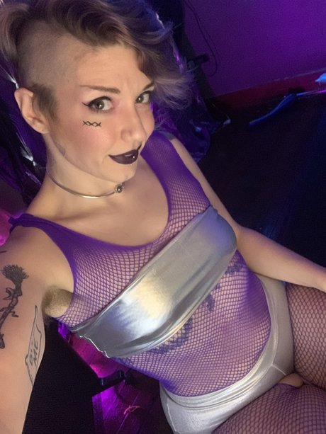 Foto di nudo di fuga di OnlyFans di Rae Gunn