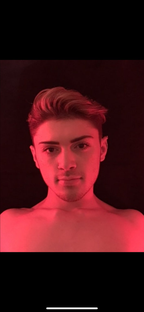 Foto di nudo di fuga di OnlyFans di Bailey Racicot