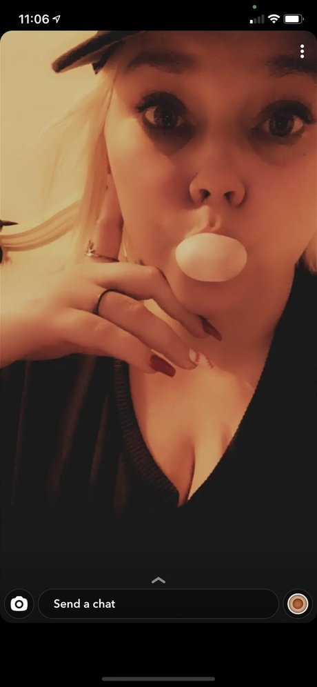 Foto di nudo di fuga di OnlyFans di Alissa