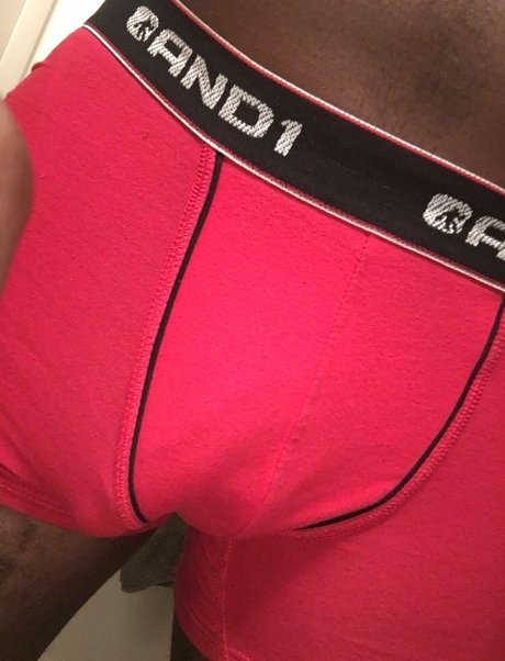 Foto di nudo di fuga di OnlyFans di Mr J Nasty