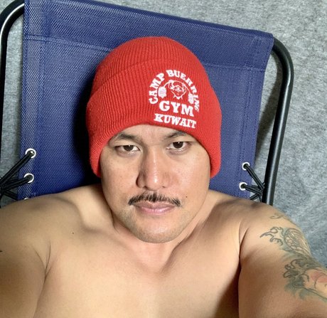 Foto di nudo di fuga di OnlyFans di Daddy