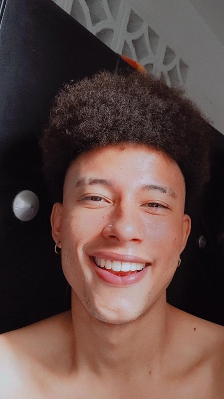 Foto di nudo di fuga di OnlyFans di Dj Patio