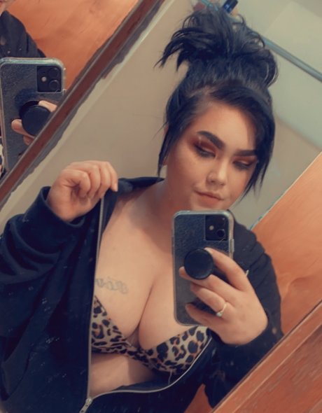 Foto di nudo di fuga di OnlyFans di Rachel Reading