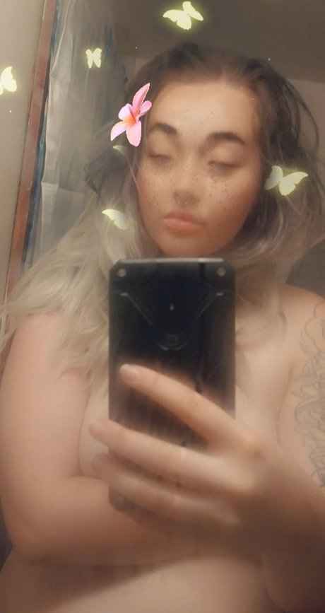 Foto di nudo di fuga di OnlyFans di Cherry Bomb