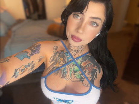 Foto di nudo di fuga di OnlyFans di Raven Haze