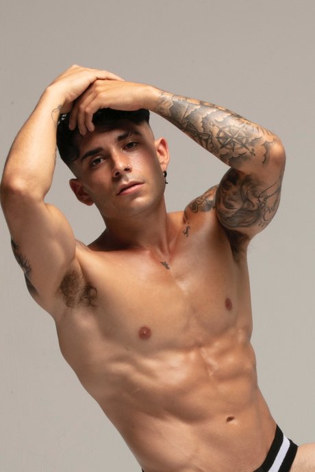 Foto di nudo di fuga di OnlyFans di     