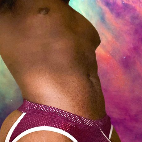 Foto di nudo di fuga di OnlyFans di Rayray