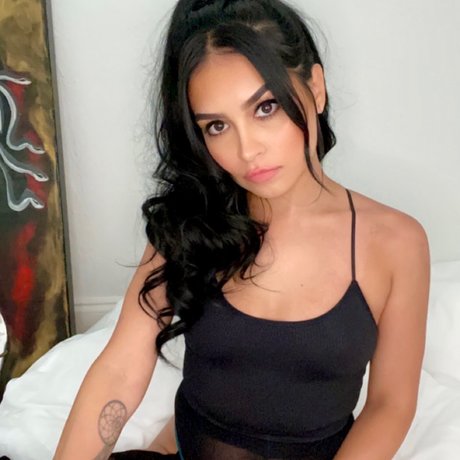 Foto di nudo di fuga di OnlyFans di Raspbrrypie 