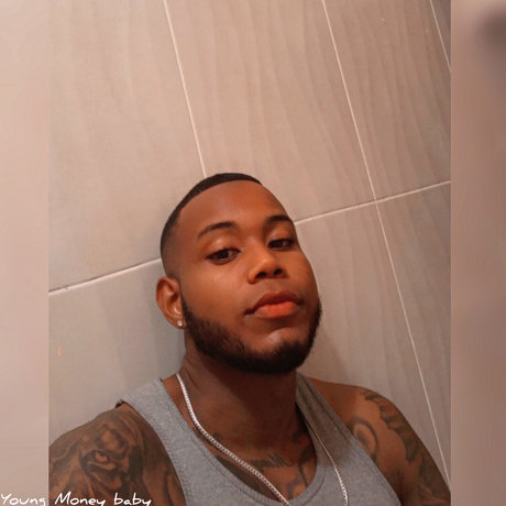 Foto di nudo di fuga di OnlyFans di Randy Lopez