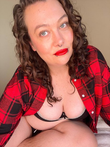 Foto di nudo di fuga di OnlyFans di Ramona Axel