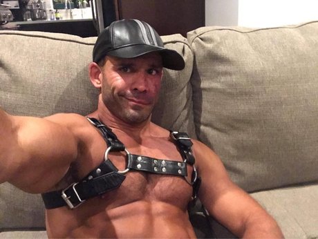 Foto di nudo di fuga di OnlyFans di Rhys Dylan