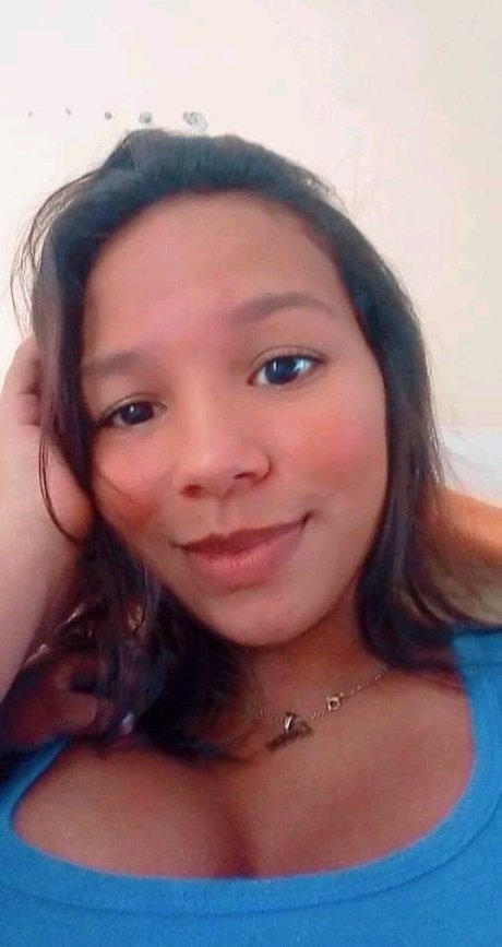 Foto di nudo di fuga di OnlyFans di Reychel Daniela