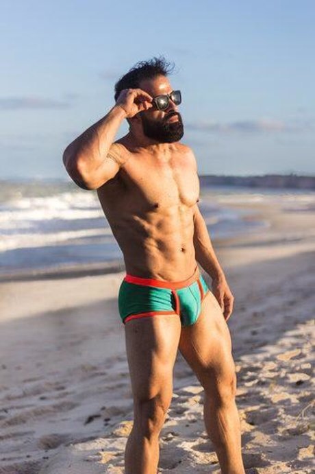 Foto di nudo di fuga di OnlyFans di Renan Muscle Flex