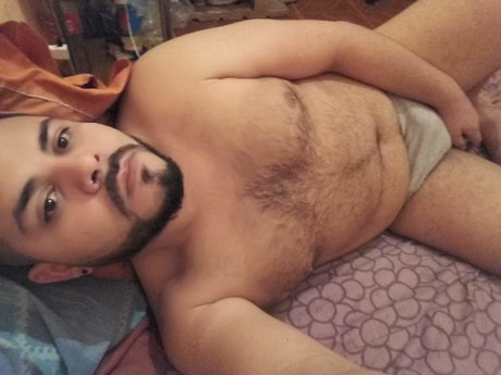 Foto di nudo di fuga di OnlyFans di R H