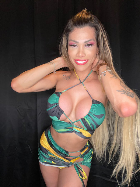 Rebecca Ferreira