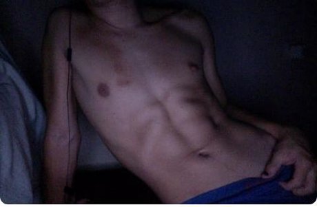 Foto di nudo di fuga di OnlyFans di Reen Gr