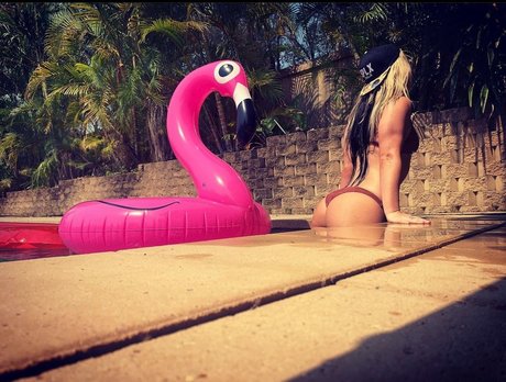 Foto di nudo di fuga di OnlyFans di Toni Storm