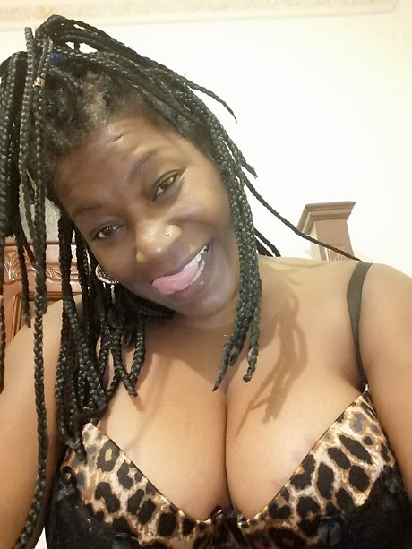 Foto di nudo di fuga di OnlyFans di Rosa Xiomara Brito