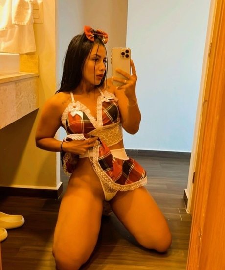 Foto di nudo di fuga di OnlyFans di Andrea