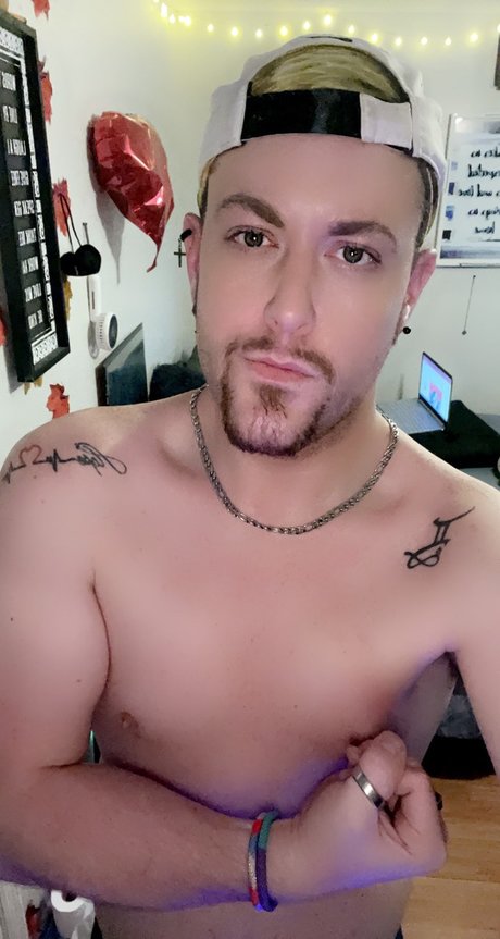 Foto di nudo di fuga di OnlyFans di Robbiee
