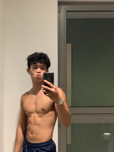 Foto di nudo di fuga di OnlyFans di Raven