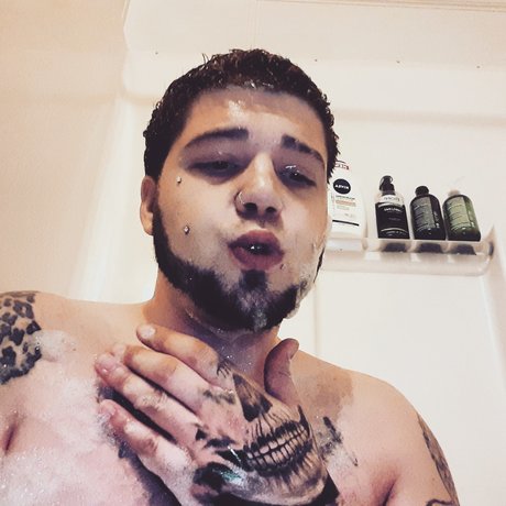 Foto di nudo di fuga di OnlyFans di Deejay