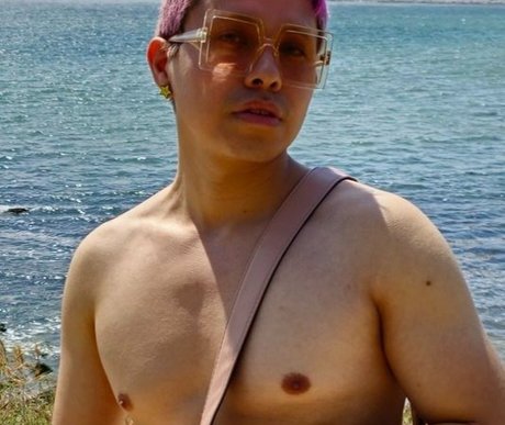 Foto di nudo di fuga di OnlyFans di Lightningstar X