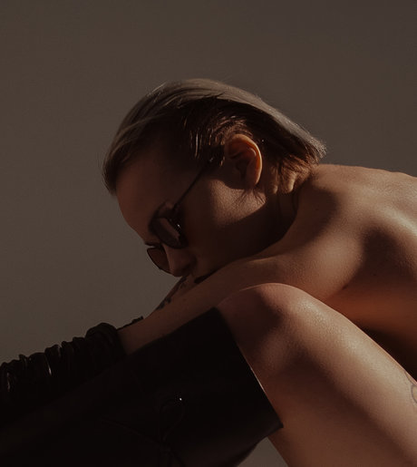 Foto di nudo di fuga di OnlyFans di Helen Rivmi