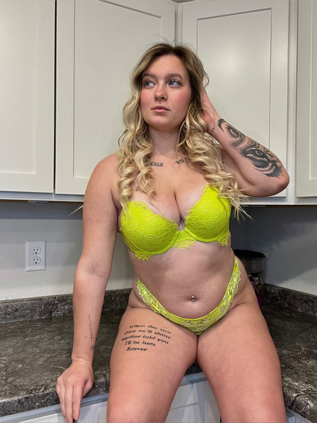 Foto di nudo di fuga di OnlyFans di Rileighh