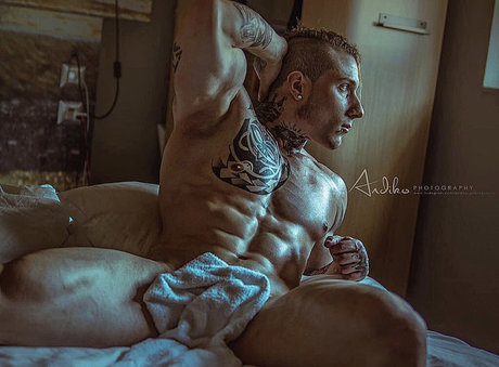 Foto di nudo di fuga di OnlyFans di Rikyilmagnifico