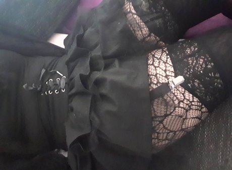Foto di nudo di fuga di OnlyFans di Rika Velvet