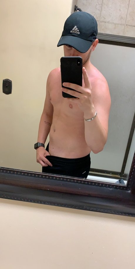 Foto di nudo di fuga di OnlyFans di Ryan Shane 