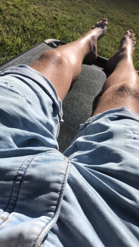 Foto di nudo di fuga di OnlyFans di Ethan 