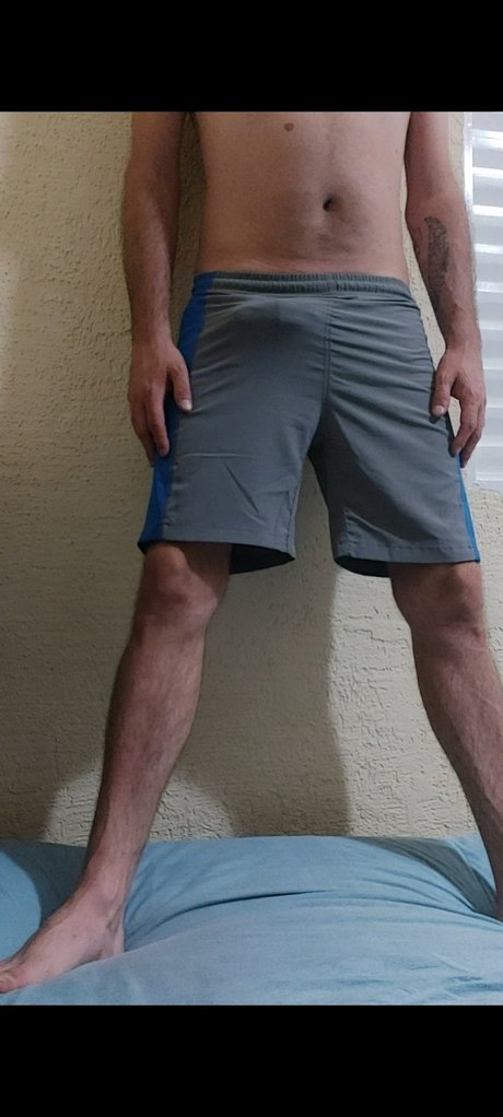 Foto di nudo di fuga di OnlyFans di  