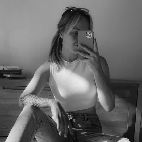 Foto di nudo di fuga di OnlyFans di Roxxysss