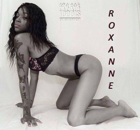 Foto di nudo di fuga di OnlyFans di Roxanne Dee