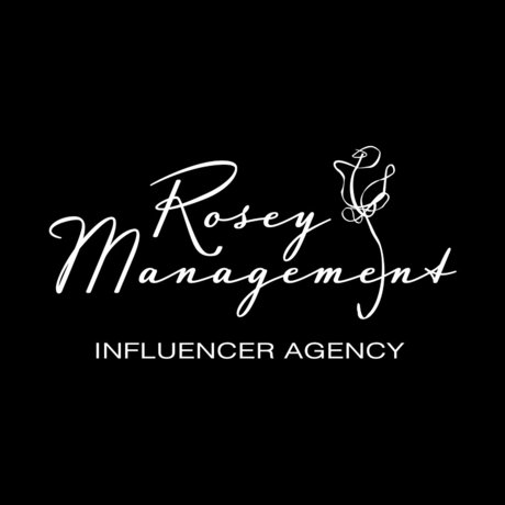 Foto di nudo di fuga di OnlyFans di Rosey Management