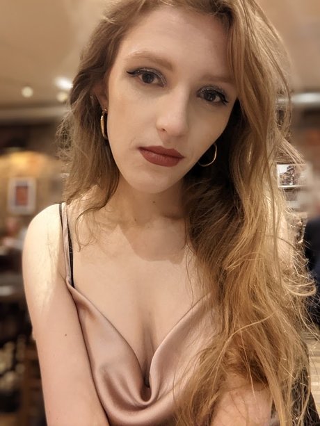 Foto di nudo di fuga di OnlyFans di Roseybaby