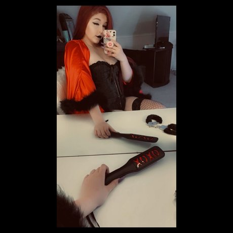 Foto di nudo di fuga di OnlyFans di Scarlett Knight