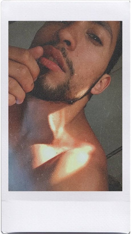 Foto di nudo di fuga di OnlyFans di Samir Abraham