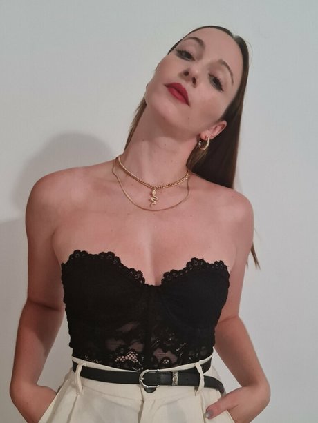 Foto di nudo di fuga di OnlyFans di Samara From The Well