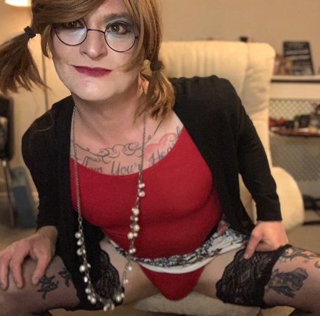 Foto di nudo di fuga di OnlyFans di Owned Sissy Crossdresser  
