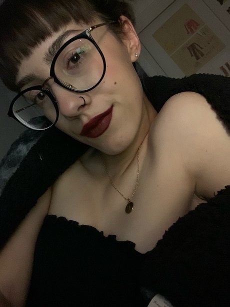 Foto di nudo di fuga di OnlyFans di Cat