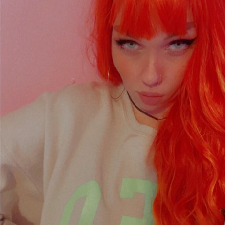 Foto di nudo di fuga di OnlyFans di Saint Evangeline