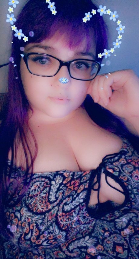 Foto di nudo di fuga di OnlyFans di Safira Johns