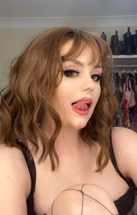 Foto di nudo di fuga di OnlyFans di Skye